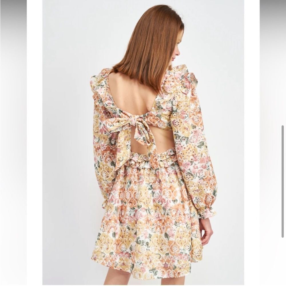 en saison kayla floral embroidered eyelet ruffle dress - Picture 3 of 11